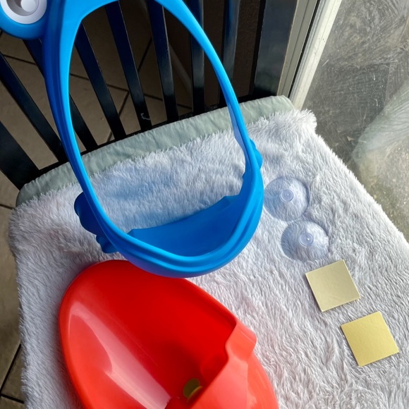 Black Friday sales!!!! Boys urinal frog potty trainer - Picture 3 of 4